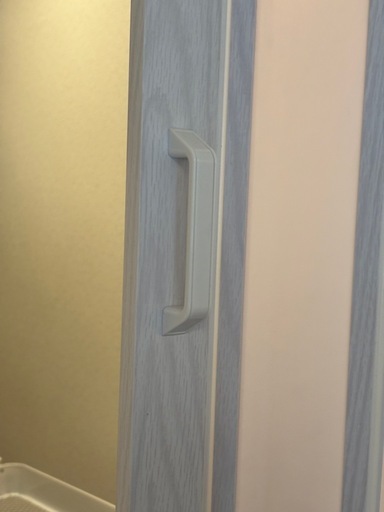 じゃばらドア　ホワイト　目隠し　間仕切りの写真2枚目