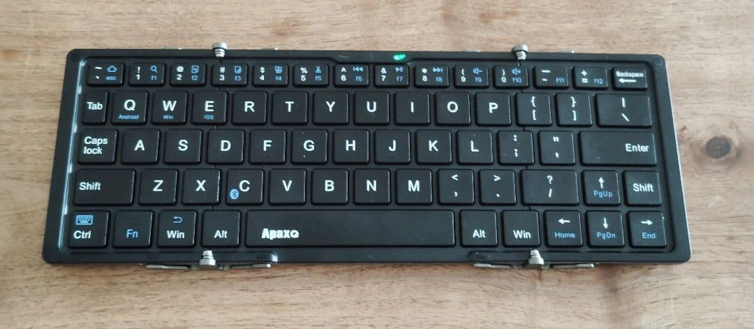 Apaxq 折りたたみ式 Bluetooth キーボード 本体