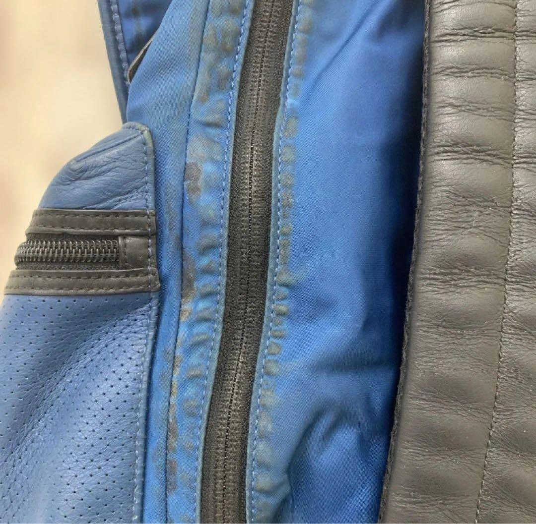 COACH パンチングレザー バックパック ブルー 247の写真5枚目