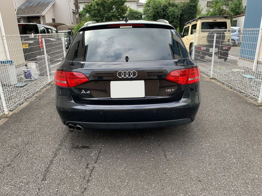 AUDI アウディ A4 アバント 1.8 TFSIの写真5枚目