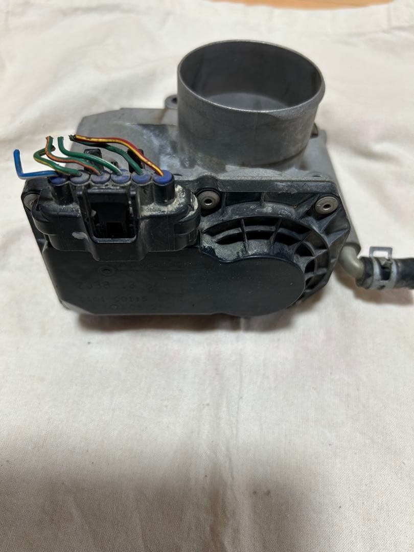 デミオ DE3FS ZJ38-13-640スロットルボディ スロットルチャンバーの写真4枚目