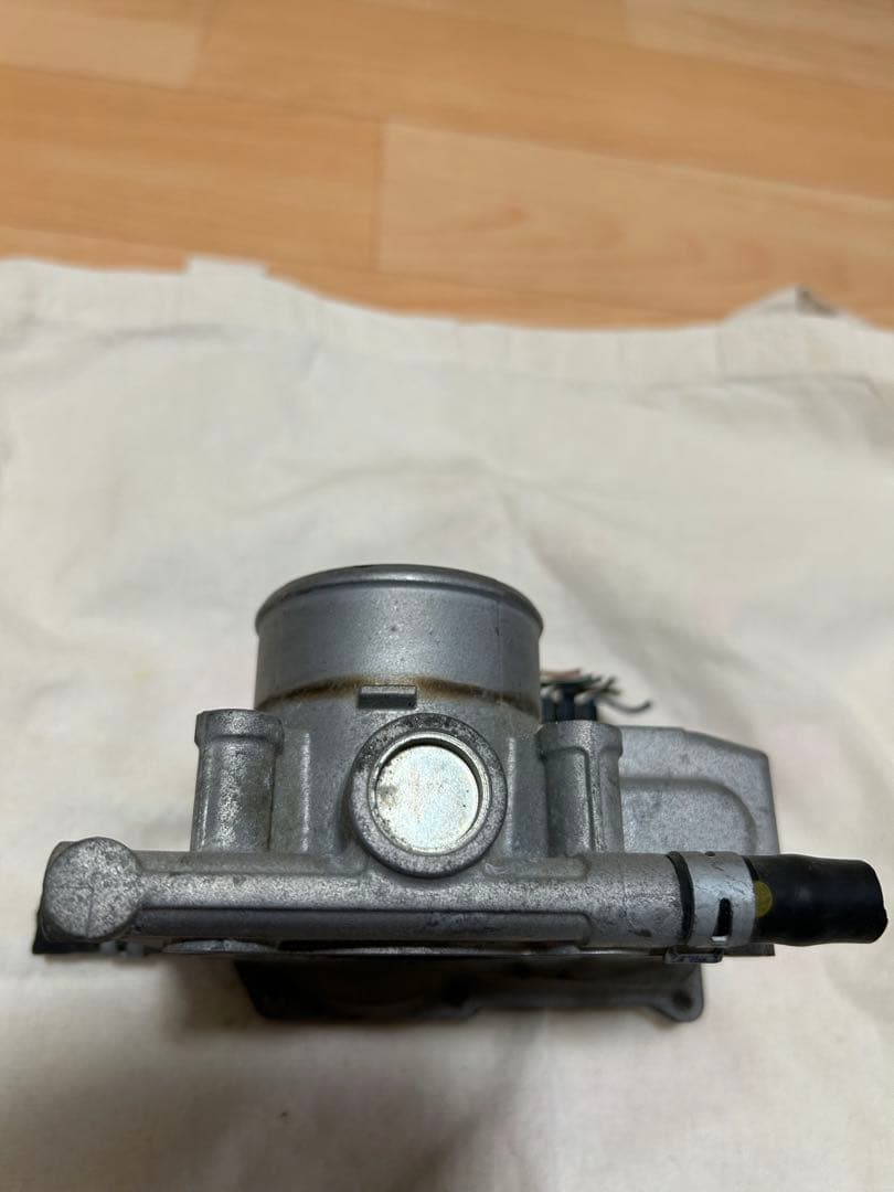 デミオ DE3FS ZJ38-13-640スロットルボディ スロットルチャンバーの写真8枚目