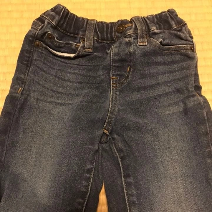 キッズ デニムパンツ 男児用 ジーンズ 2点 110 コムサイズム ユニクロの写真3枚目