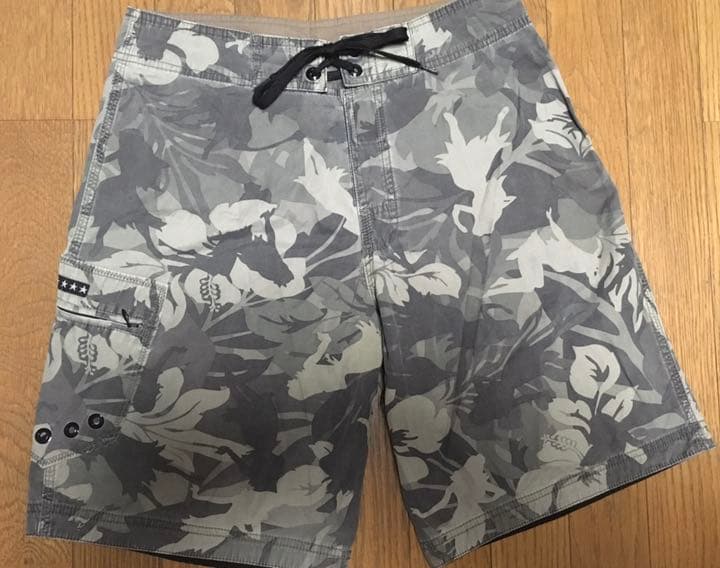 サーフショーツ/水着 ハワイで購入Crazy Shirtsサーフショーツ