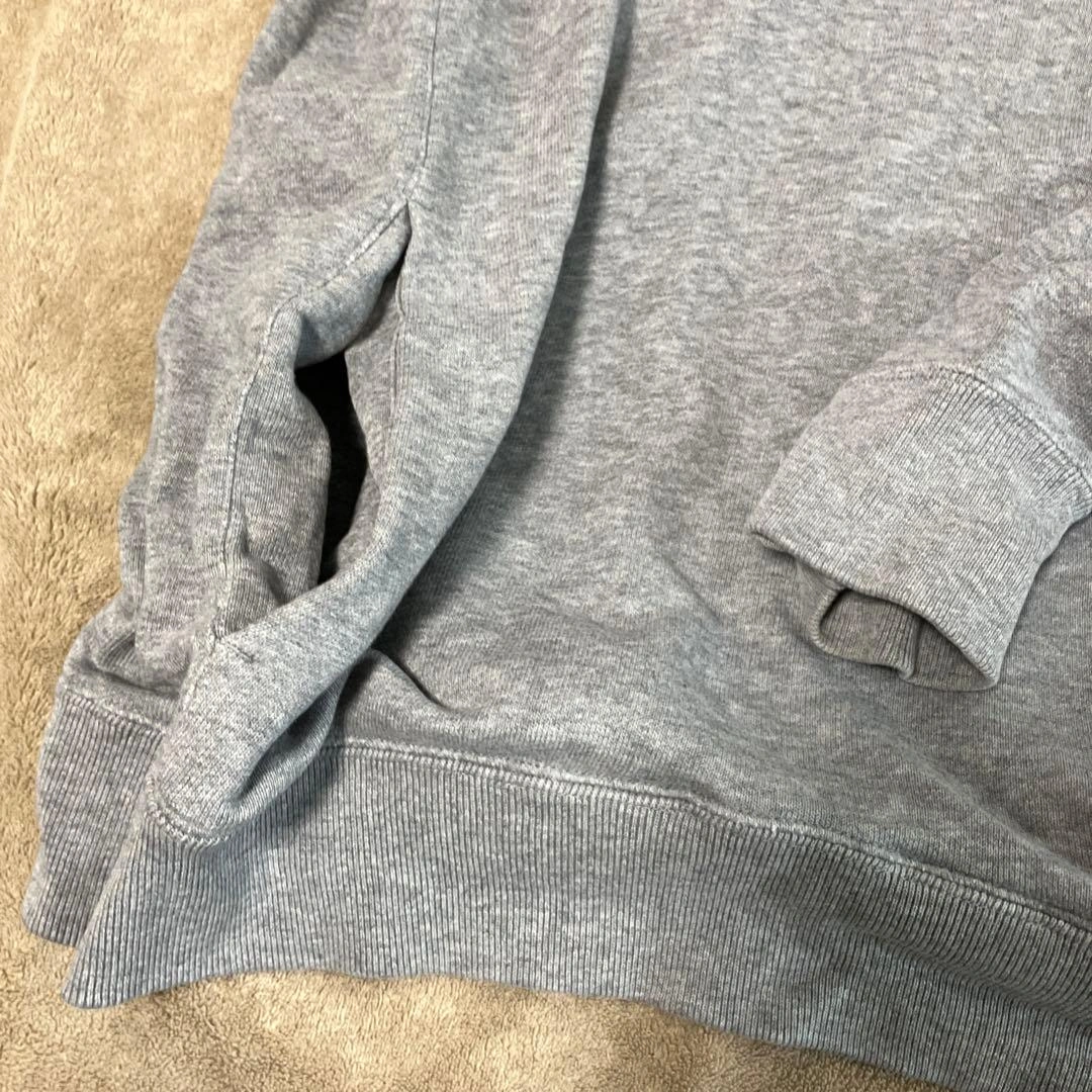 UNIQLO グレー フード付きパーカー Mの写真3枚目