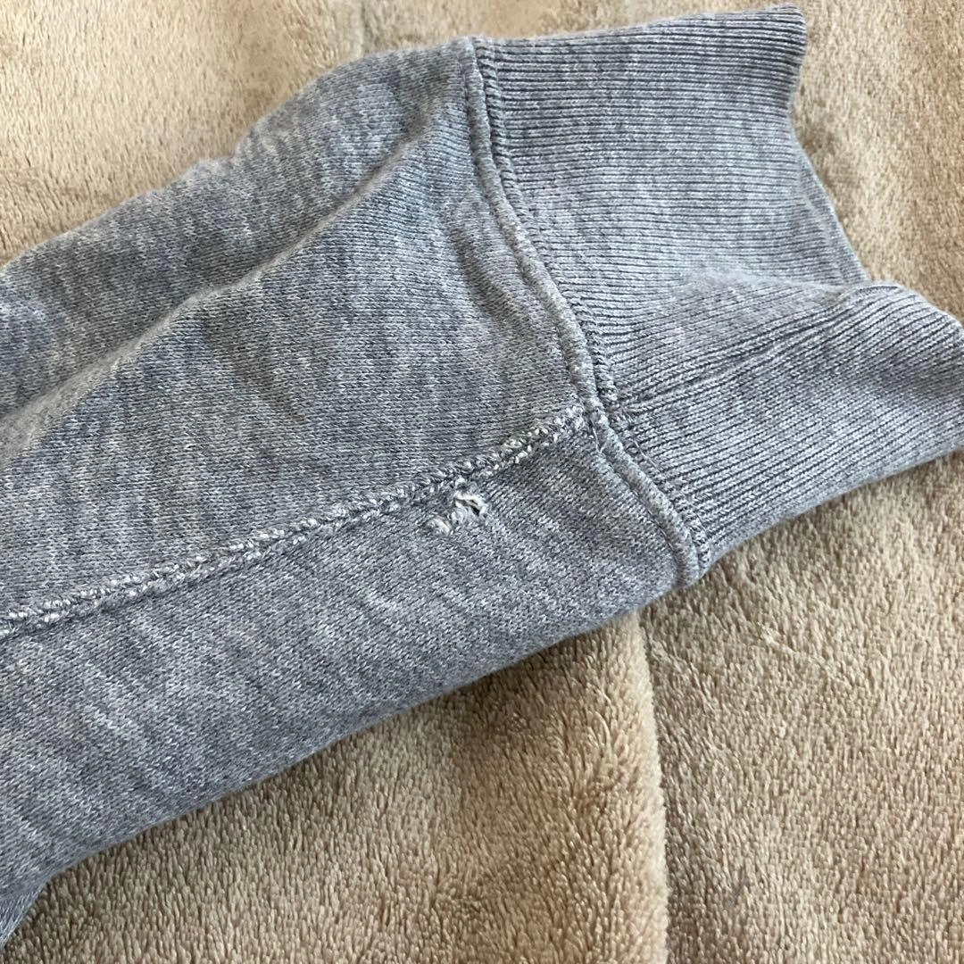 UNIQLO グレー フード付きパーカー Mの写真5枚目