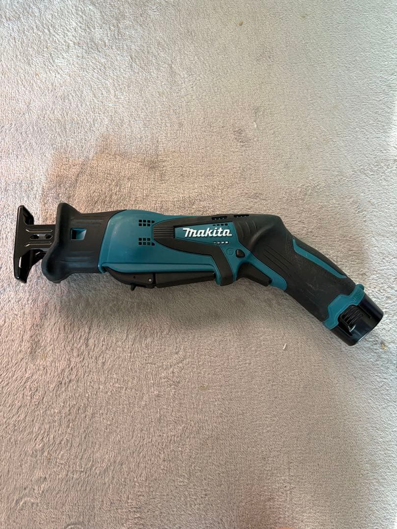 Makita 充電式レシプロソー JR101D 本体
