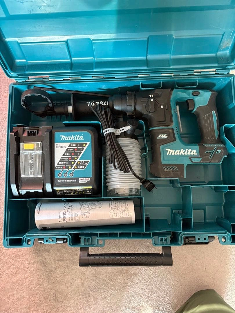 Makita 17mm 充電式ハンマドリル HR171D 本体 ケース付