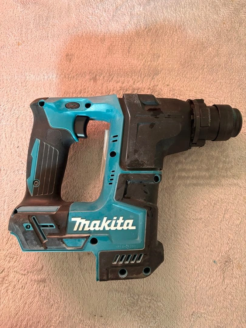 Makita 17mm 充電式ハンマドリル HR171D 本体 ケース付の写真3枚目