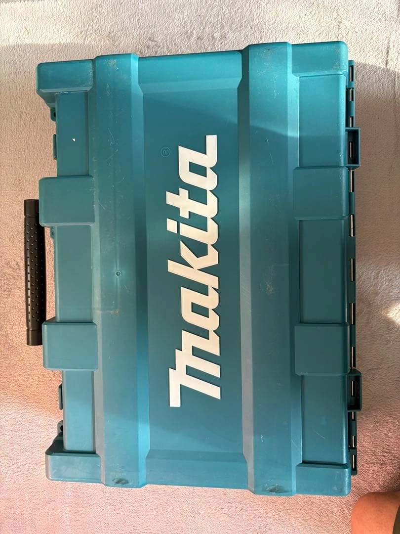 Makita 17mm 充電式ハンマドリル HR171D 本体 ケース付の写真5枚目