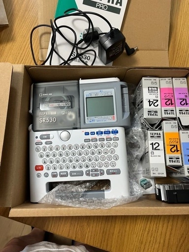 美品！ラベルライターテプラSR530の写真2枚目