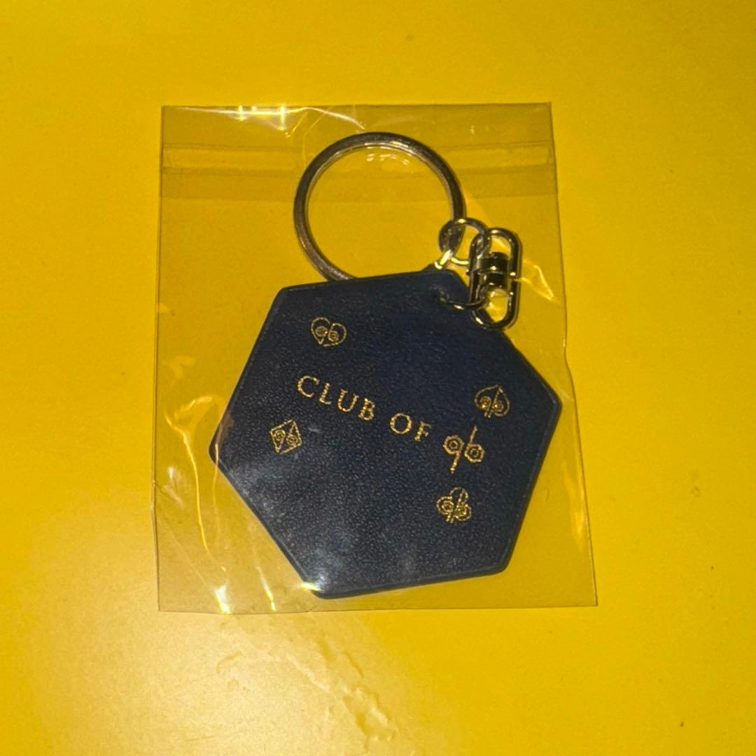 【未開封】女王蜂 CLUB OF qb キーホルダー