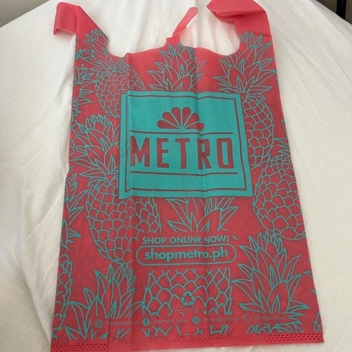フィリピン SMモール METRO エコバッグ ピンク パイナップルの写真4枚目