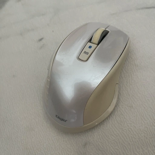 Digio ワイヤレスマウス MUS-BKF146W