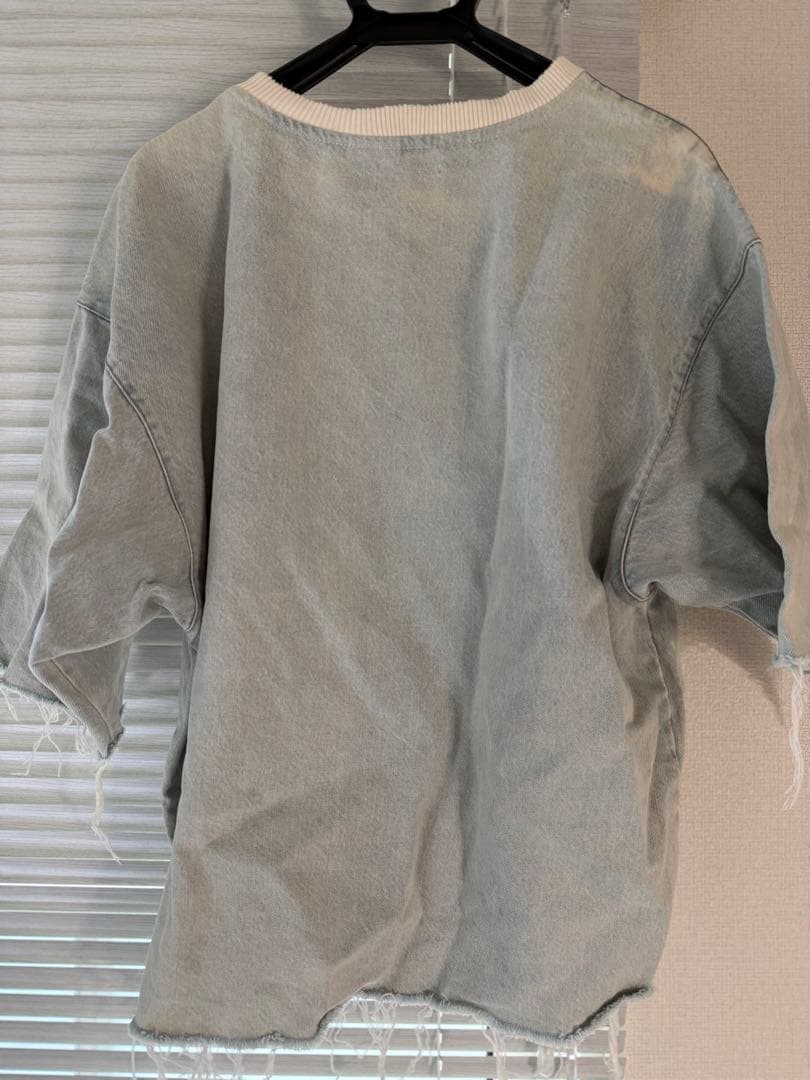 ZARA MAN デニムスウェット プルオーバー カットオフ ライトブルー Sの写真3枚目