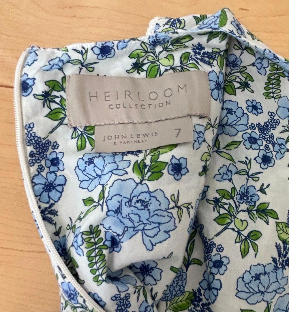 John Lewis UKブランド 花柄 半袖 ワンピース 7歳の写真3枚目