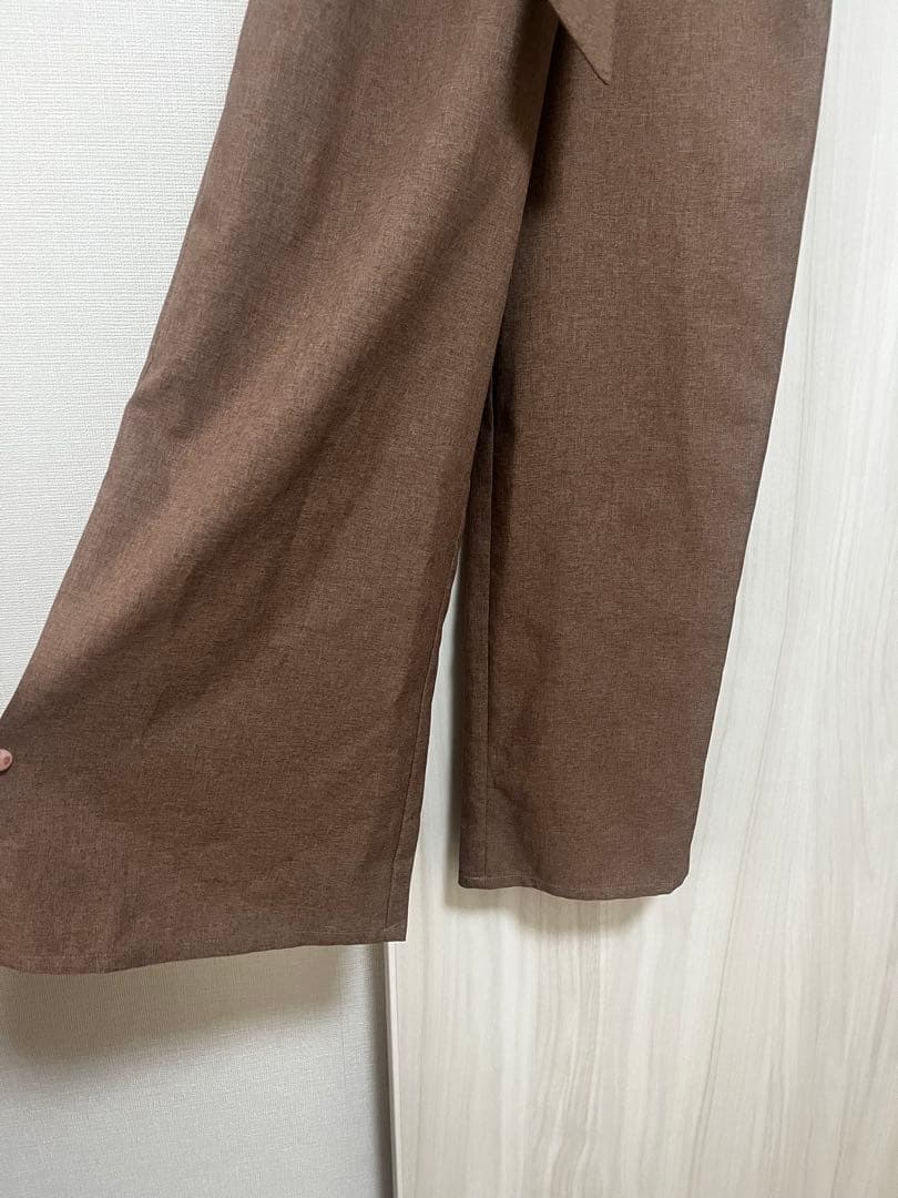 ブラウン ダブルブレスト サロペットの写真4枚目