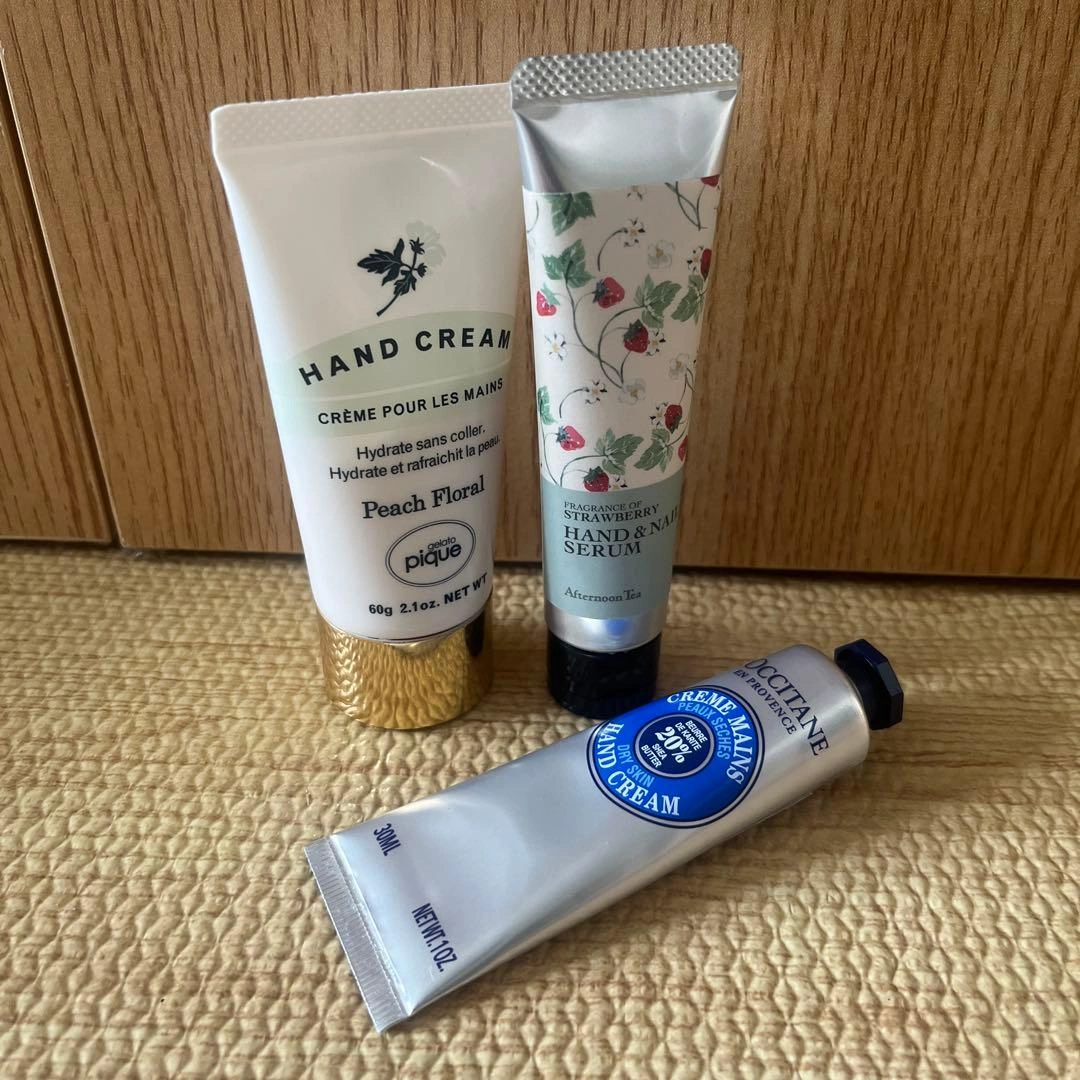 ハンドクリーム 3本セット L'OCCITANE他