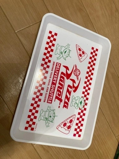 トレイ
