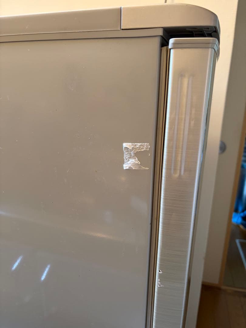 シャープ ノンフロン冷凍冷蔵庫　137Lの写真4枚目
