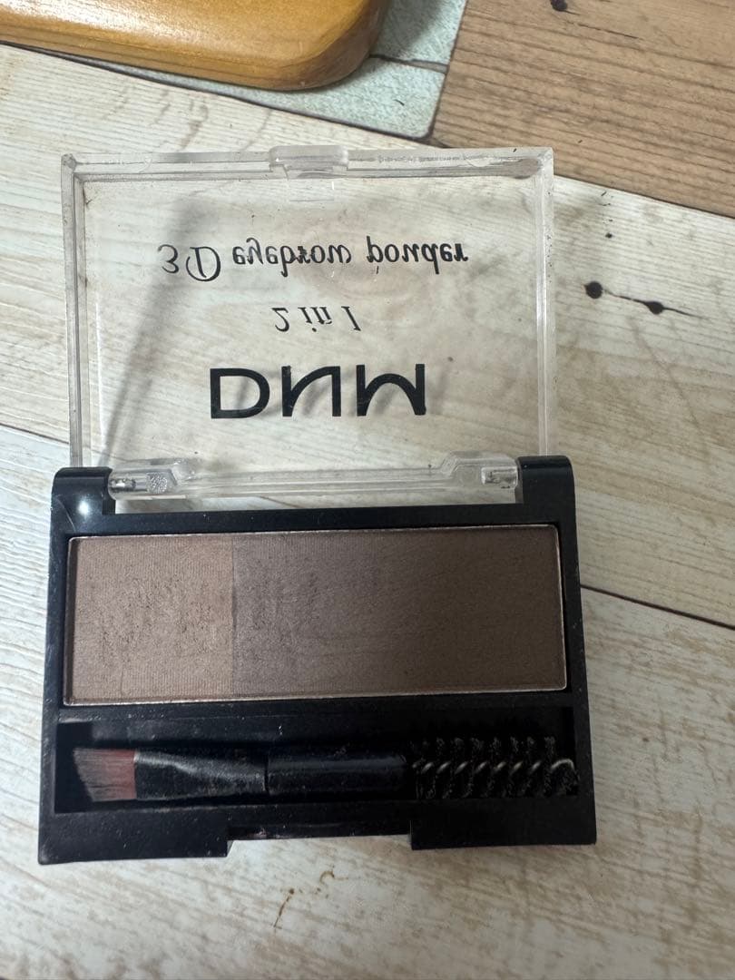 DNM 2 in 1 3D Eyebrow Powder 03の写真3枚目
