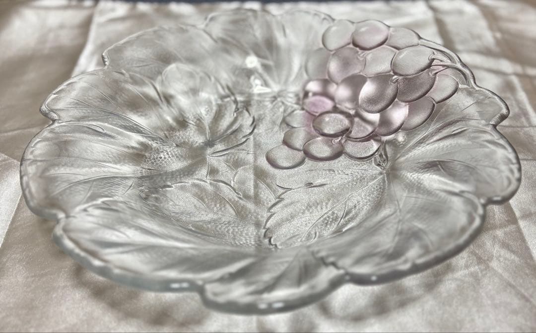 HOYA ガラス皿/ぶどう柄/ボウル/デザート皿/フルーツ皿の写真5枚目