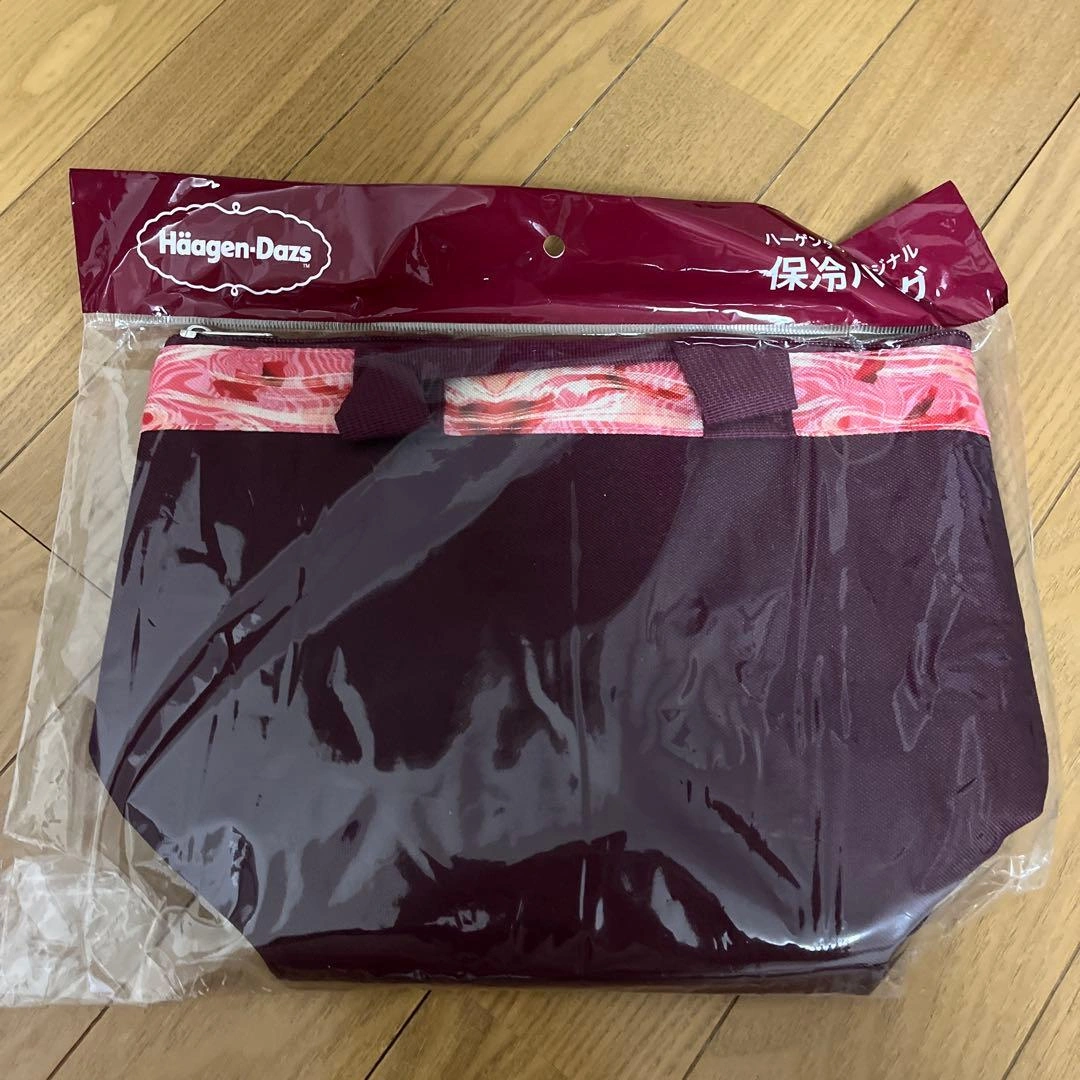非売品 ハーゲンダッツ オリジナル 保冷バッグ いちご