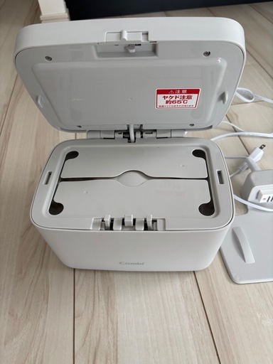 Combi コンビ おしりふき温め器 クイックウォーマー エリートの写真3枚目