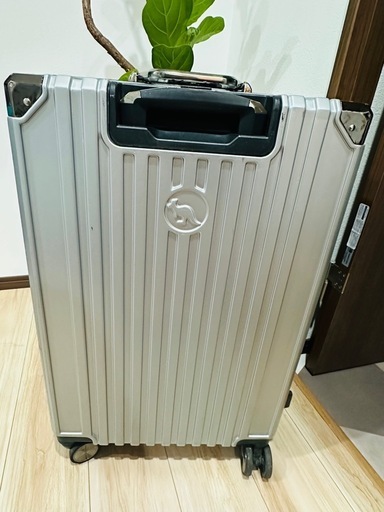 【美品】キャリーケース　スーツケース　26インチの写真2枚目