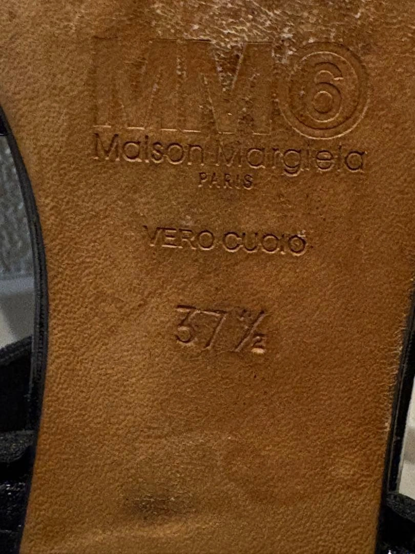 【正規店購入】MM6 マルジェラ エナメル サンダル 37.5(24-24.5)の写真5枚目