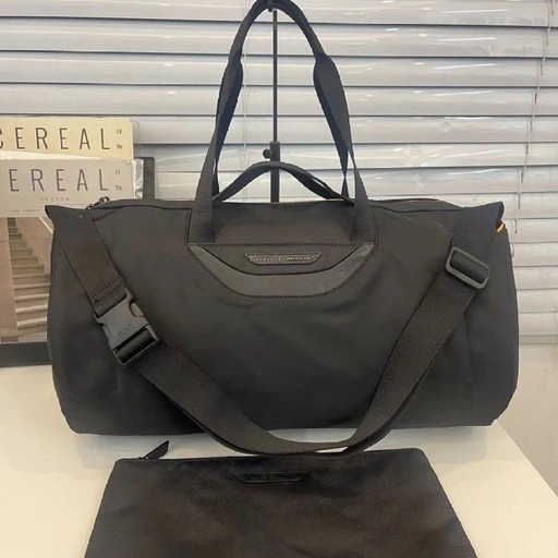 TUMI×McLaren コラボ ボストンバッグ 新品未使用 撮影のみ