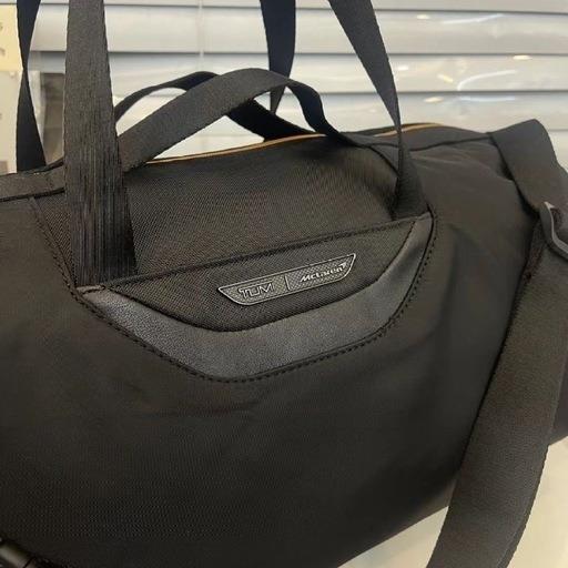TUMI×McLaren コラボ ボストンバッグ 新品未使用 撮影のみの写真2枚目
