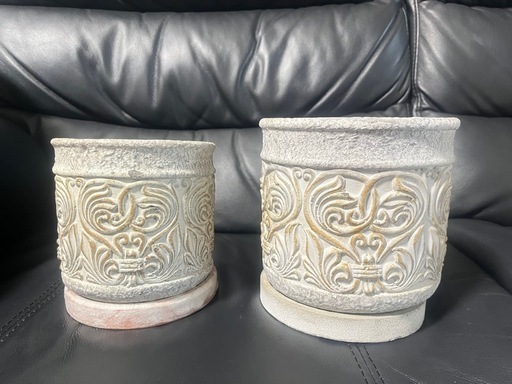 おしゃれで可愛い　陶器のアンティーク植木鉢2個セット🉐✨の写真2枚目