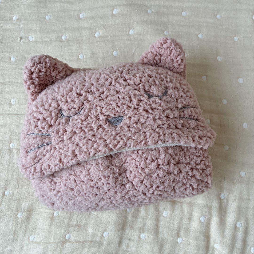 ベビー 抱っこ紐ケープ　ベビーカー　ねこ耳 フード付き ピンクの写真5枚目