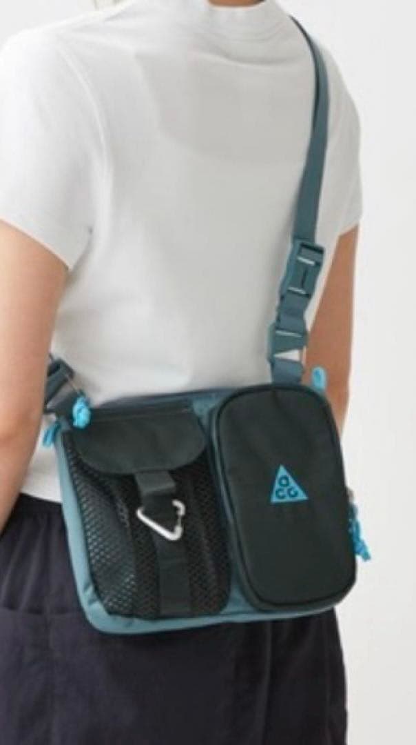 新品 ナイキ ACG クロスボディバッグ ショルダー ボディバッグ 肩掛けバッグの写真5枚目