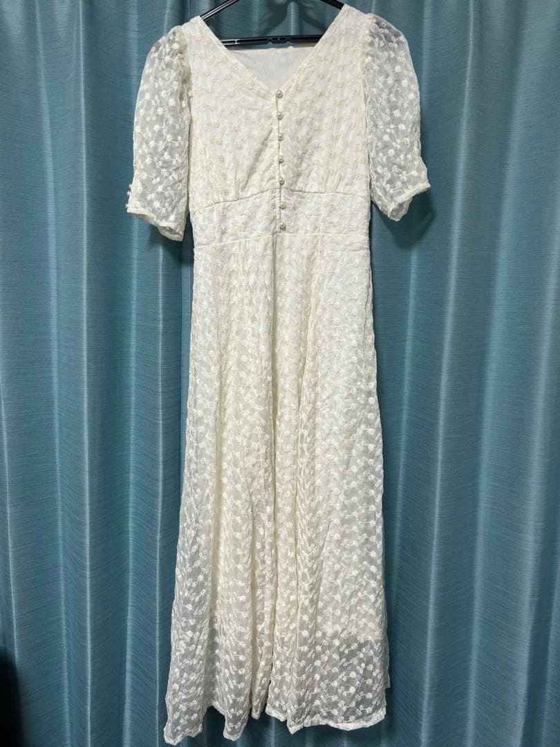 archives パール刺繍切替ワンピース ホワイトの写真3枚目