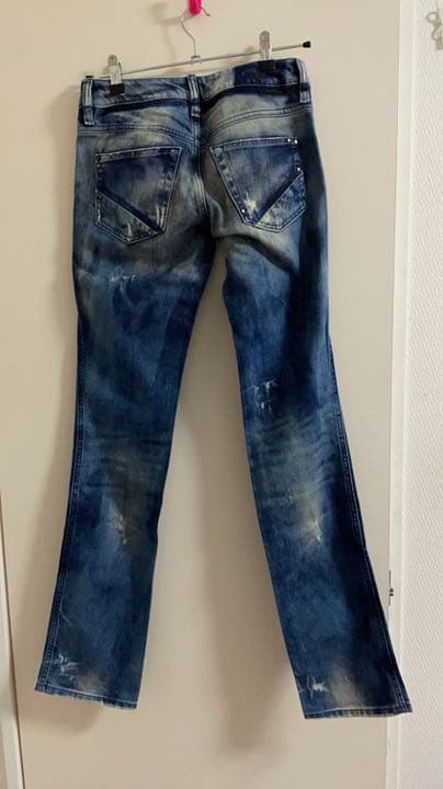 DIESEL LHELA ジーンズの写真2枚目