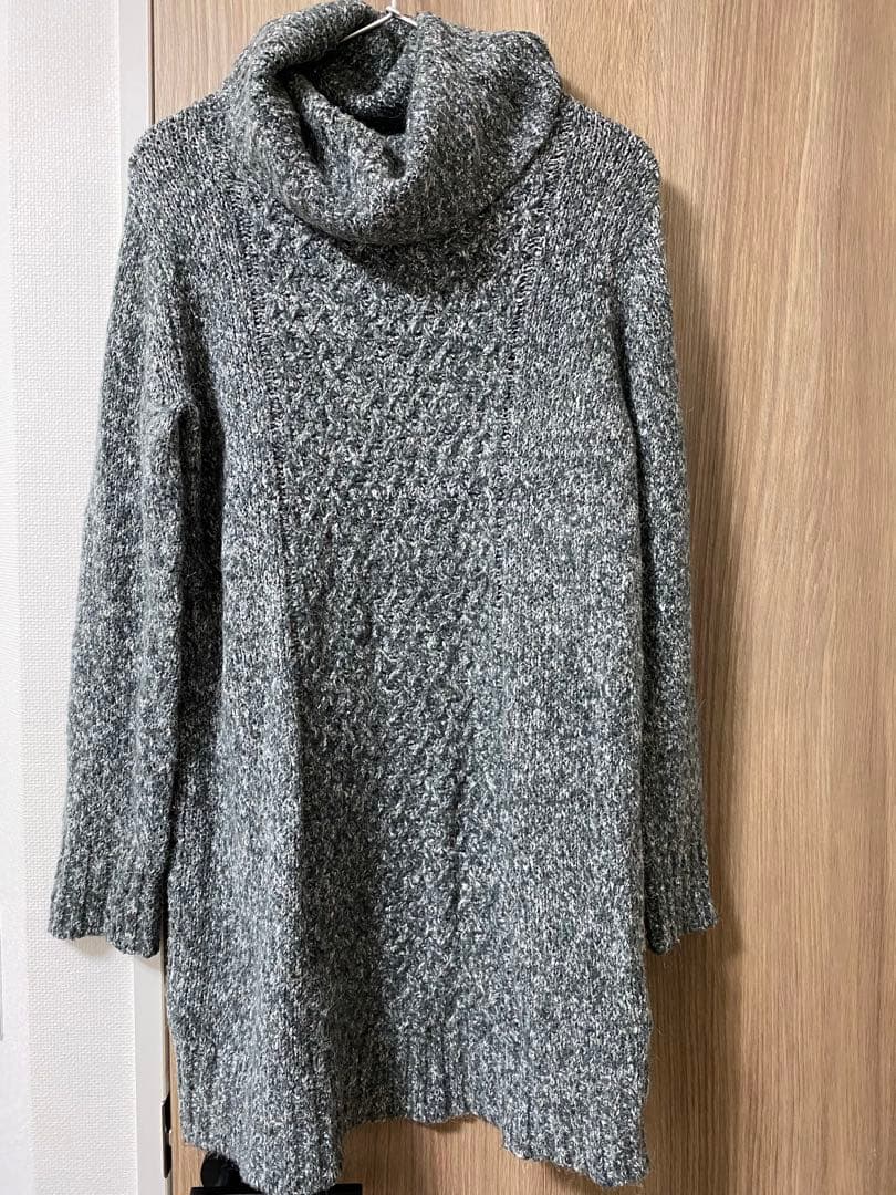 BEAMS HEART グレー ケーブル編み ニットワンピース