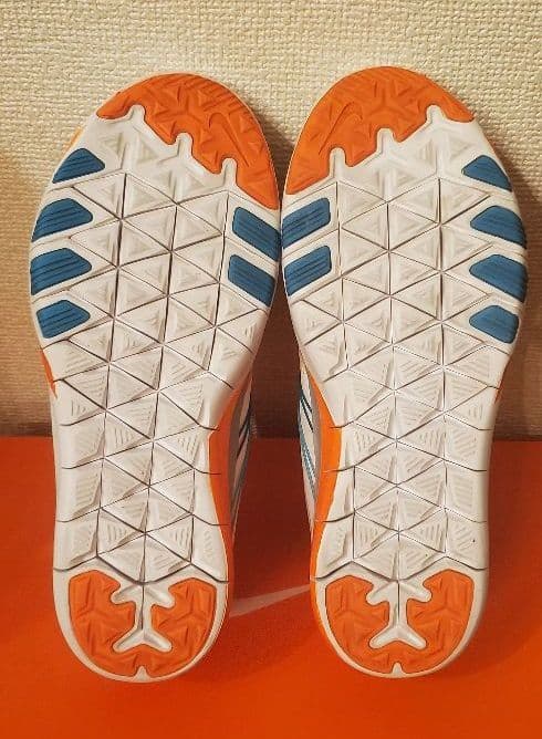 NIKE ナイキ スニーカー FREE TR6 24cm US7の写真5枚目