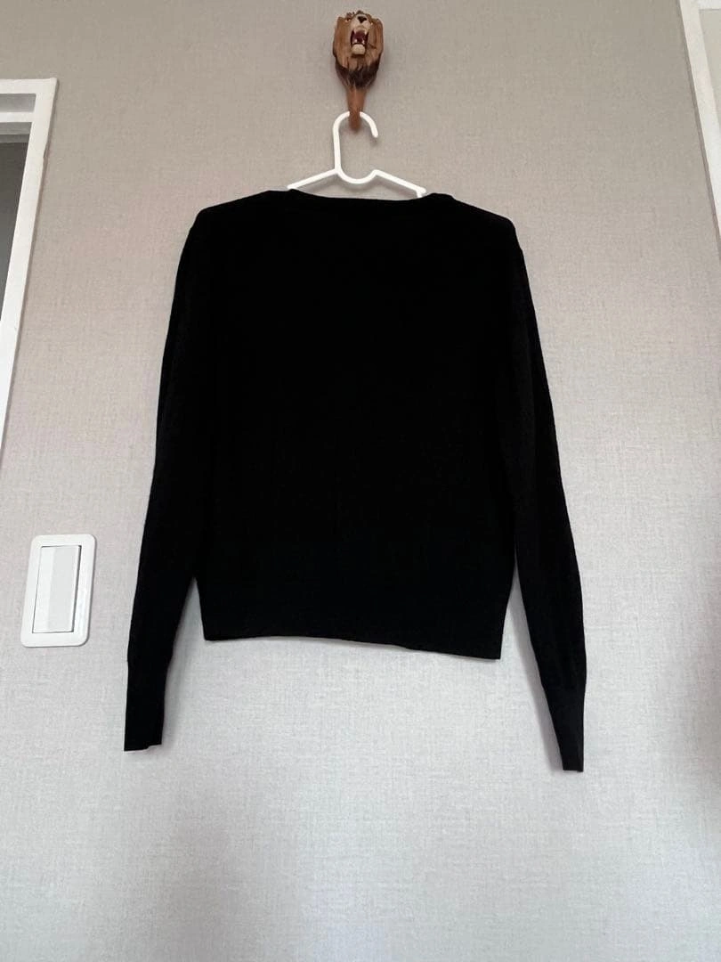 UNIQLO クルーネックカーディガン ブラック Sサイズの写真2枚目