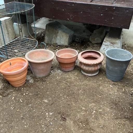 テラコッタ　植木鉢　5個