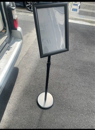 ポスタースタンド　案内板