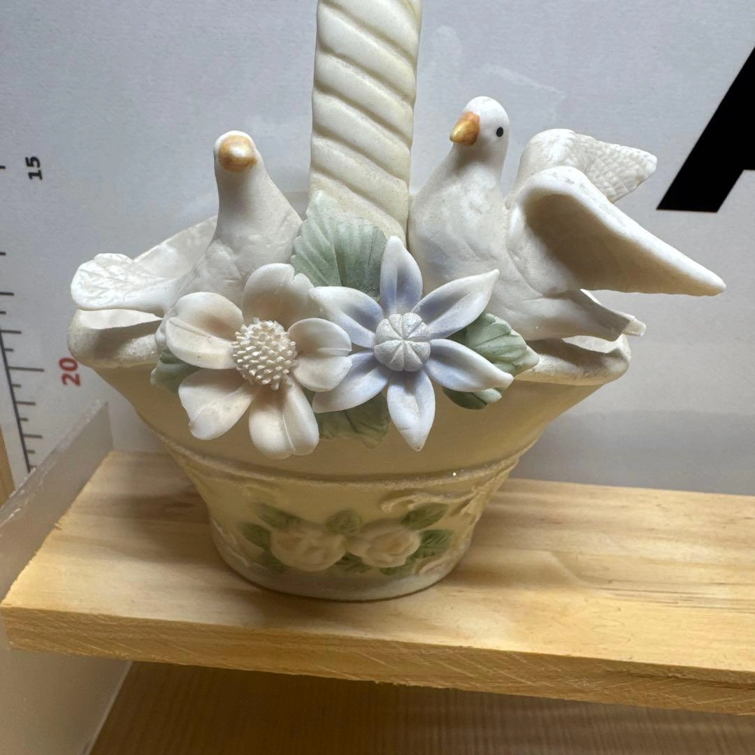 陶器製 バスケット型 置物 鳥と花の写真2枚目