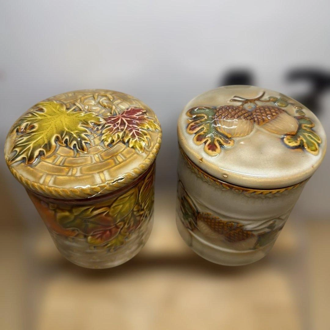 陶器製 茶箱 2個セット どんぐり 落ち葉 モチーフの写真2枚目