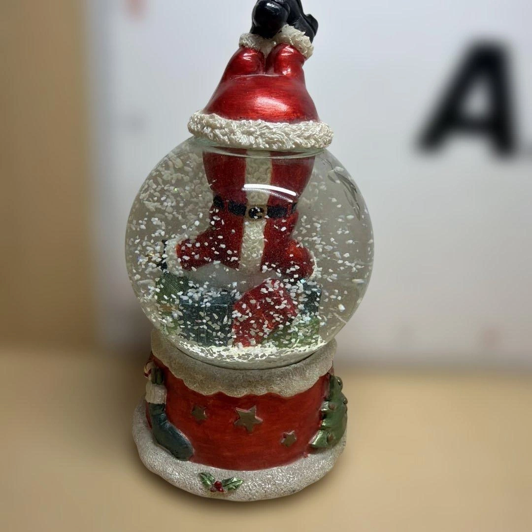 【クリスマス】スノードーム サンタクロース オルゴールの写真2枚目