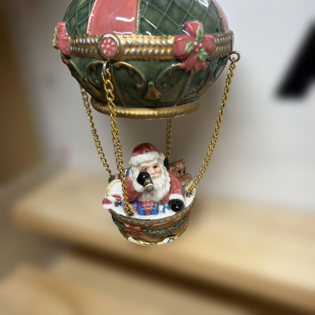 【クリスマス】サンタ 気球型 陶器製 オーナメント音楽動作確認できません