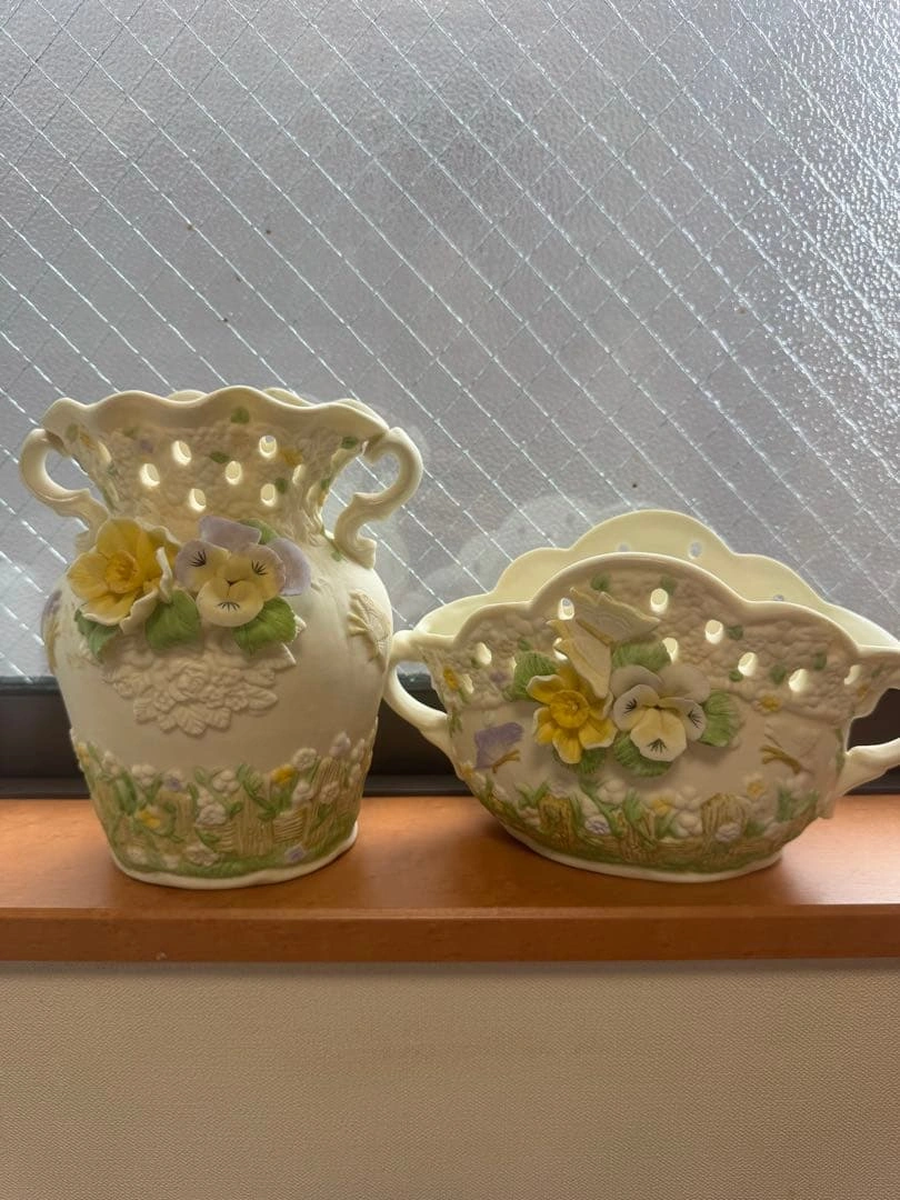 稀少 陶器製 花瓶 2点セット 透かし彫り フラワーベース 訳あり