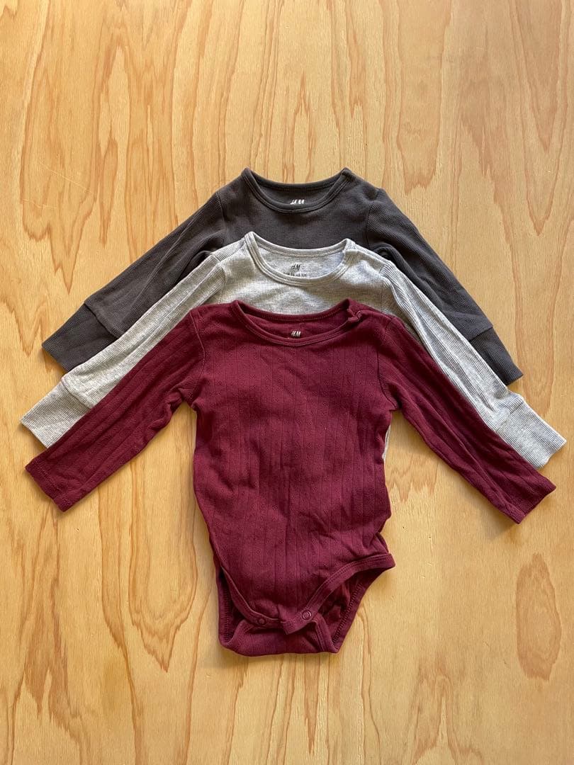 H&M ロンパースセット