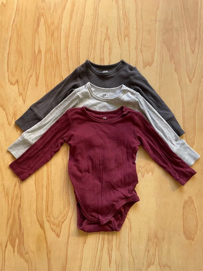 H&M ロンパースセット