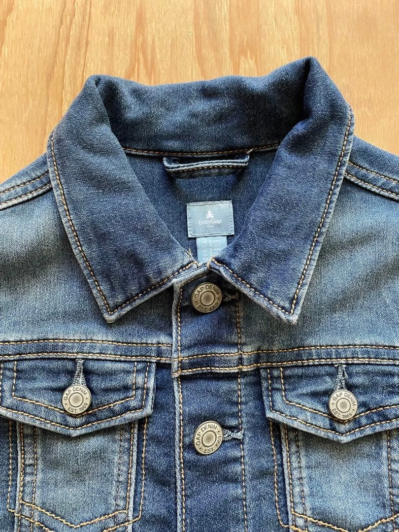 GAP デニムジャケット 100cmの写真2枚目